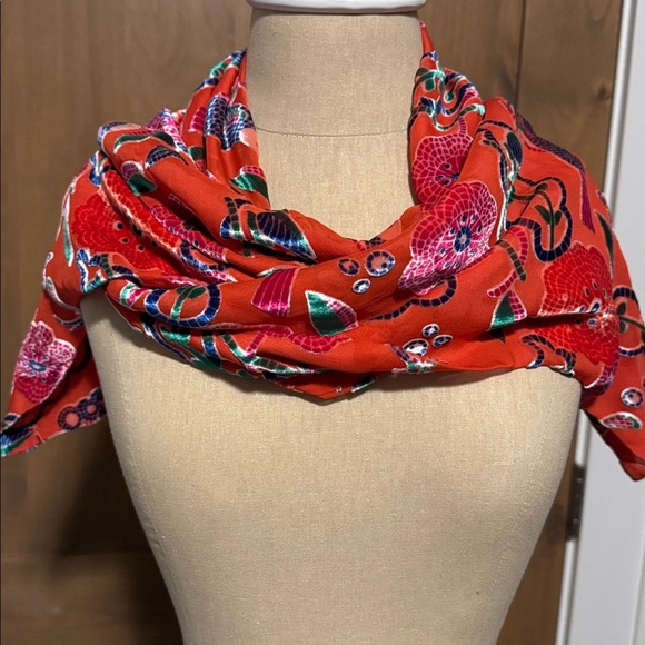 Shikreen Silk/Rayon Floral Bird Mosaic Scarf Womens Colorful whimsical Bohemian - Picture 4 of 8